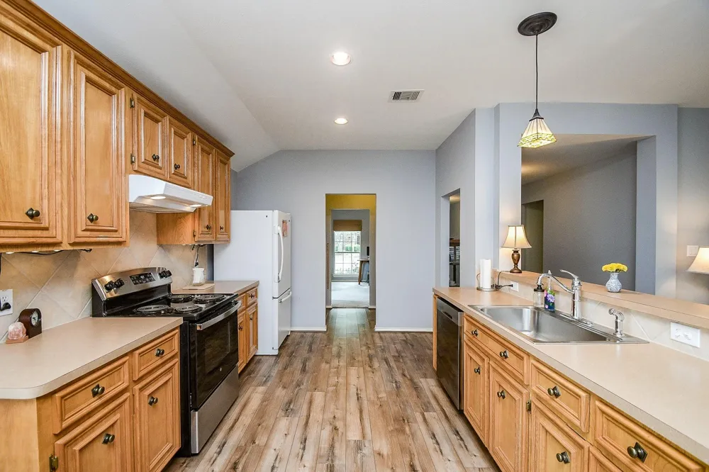 2314 Barton River Court Richmond, TX 77469