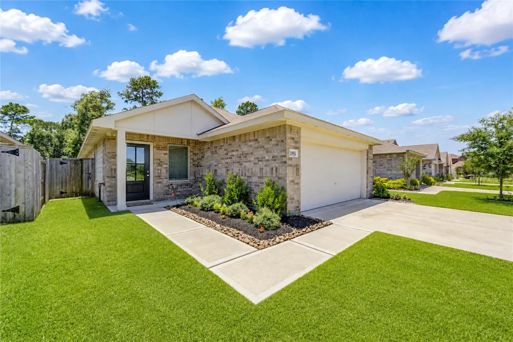 20926 Zuccala Drive New Caney, TX 77357