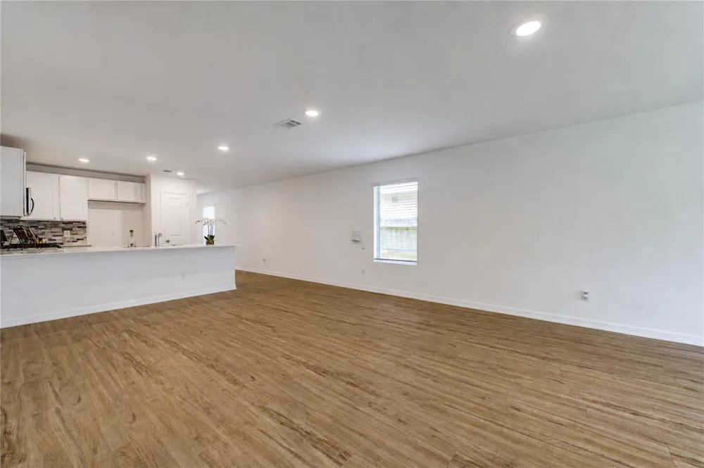 20926 Zuccala Drive New Caney, TX 77357
