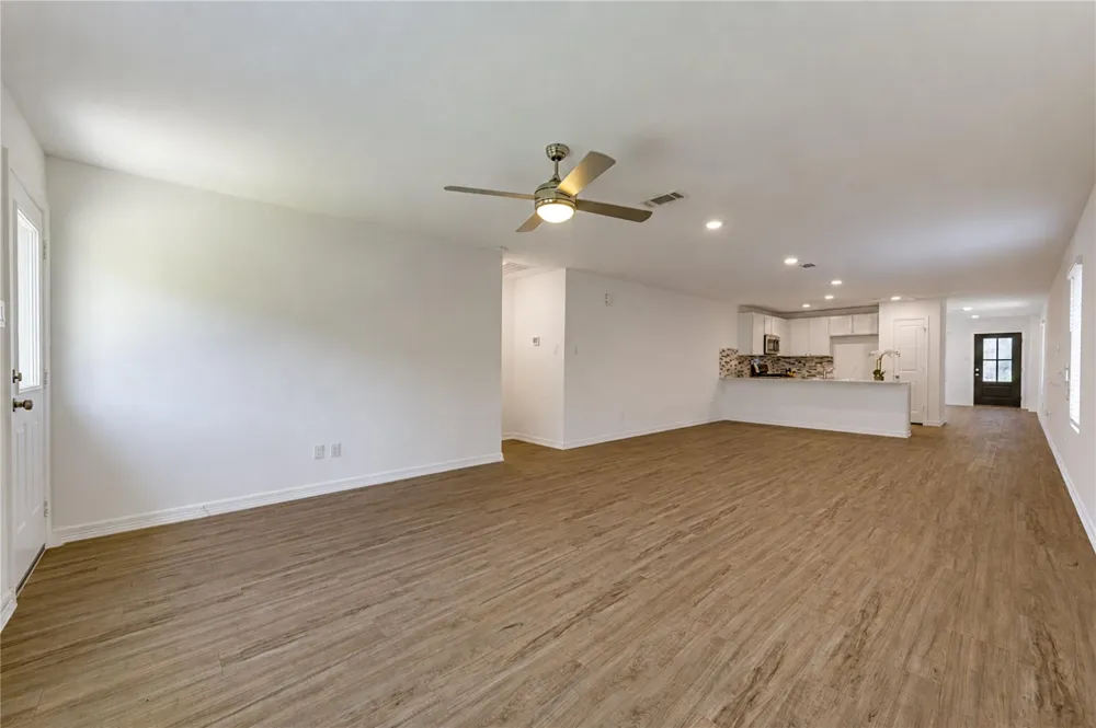 20926 Zuccala Drive New Caney, TX 77357