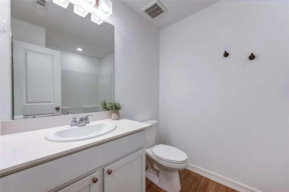 20926 Zuccala Drive New Caney, TX 77357