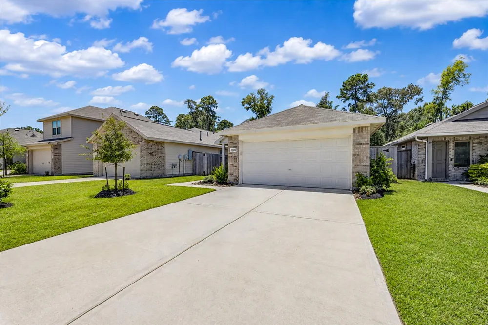 20926 Zuccala Drive New Caney, TX 77357