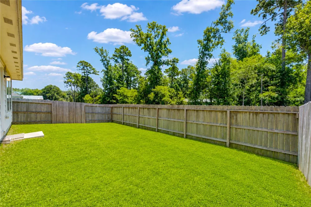 20926 Zuccala Drive New Caney, TX 77357