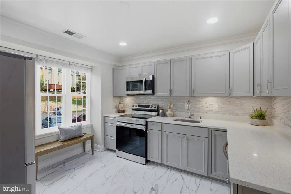 18342 TIMKO LANE #69 Germantown, MD 20874