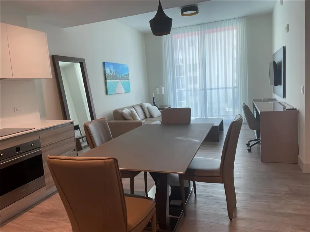 777 OCEAN DRIVE #N502 Hollywood, FL 33019