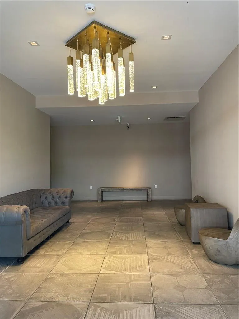 777 OCEAN DRIVE #N502 Hollywood, FL 33019