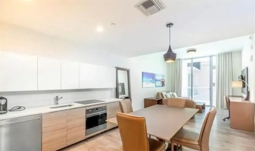 777 OCEAN DRIVE #N502 Hollywood, FL 33019