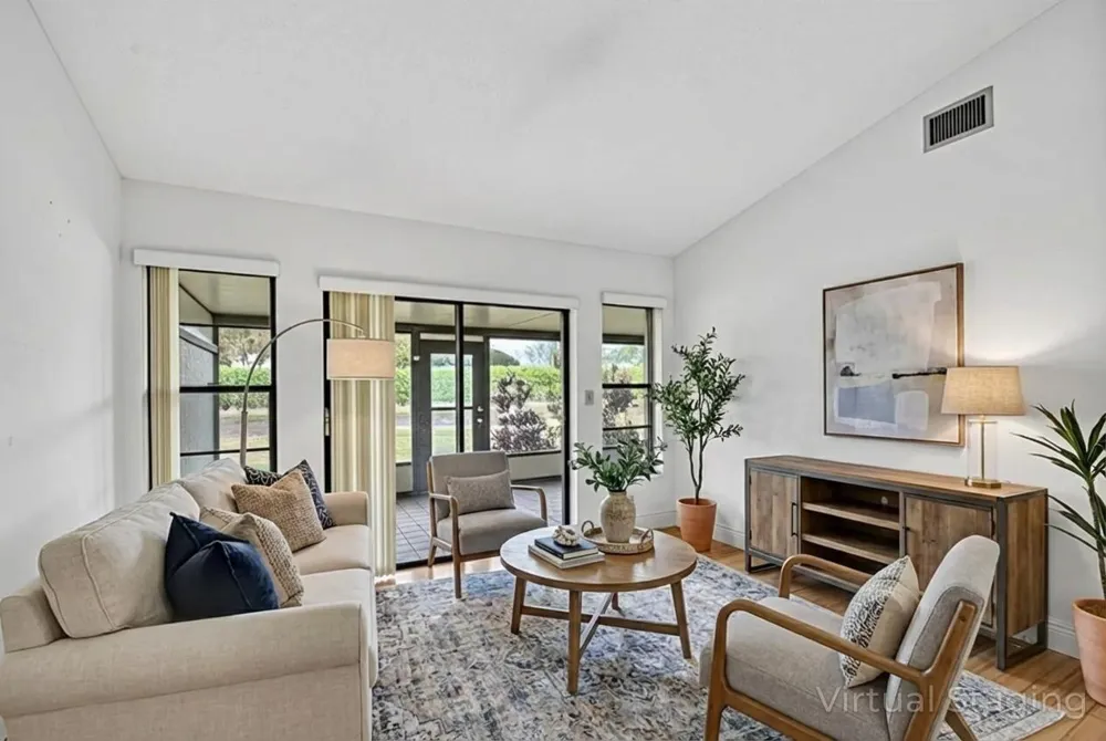 5423 Palm Springs Lane #B Boynton Beach, FL 33437