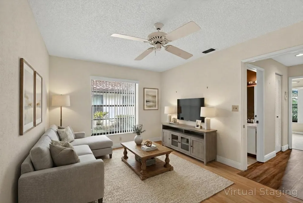 5423 Palm Springs Lane #B Boynton Beach, FL 33437
