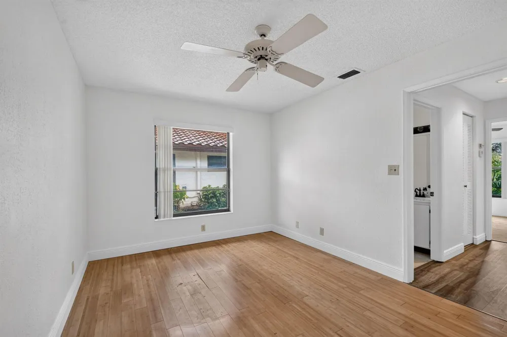 5423 Palm Springs Lane #B Boynton Beach, FL 33437