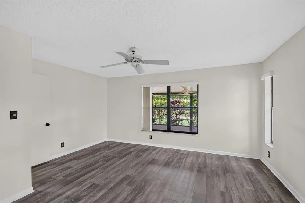 5423 Palm Springs Lane #B Boynton Beach, FL 33437