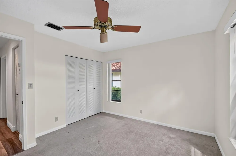 5423 Palm Springs Lane #B Boynton Beach, FL 33437