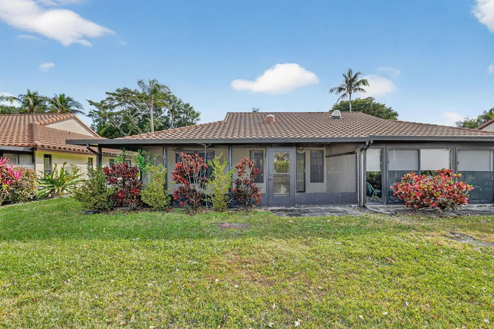 5423 Palm Springs Lane #B Boynton Beach, FL 33437
