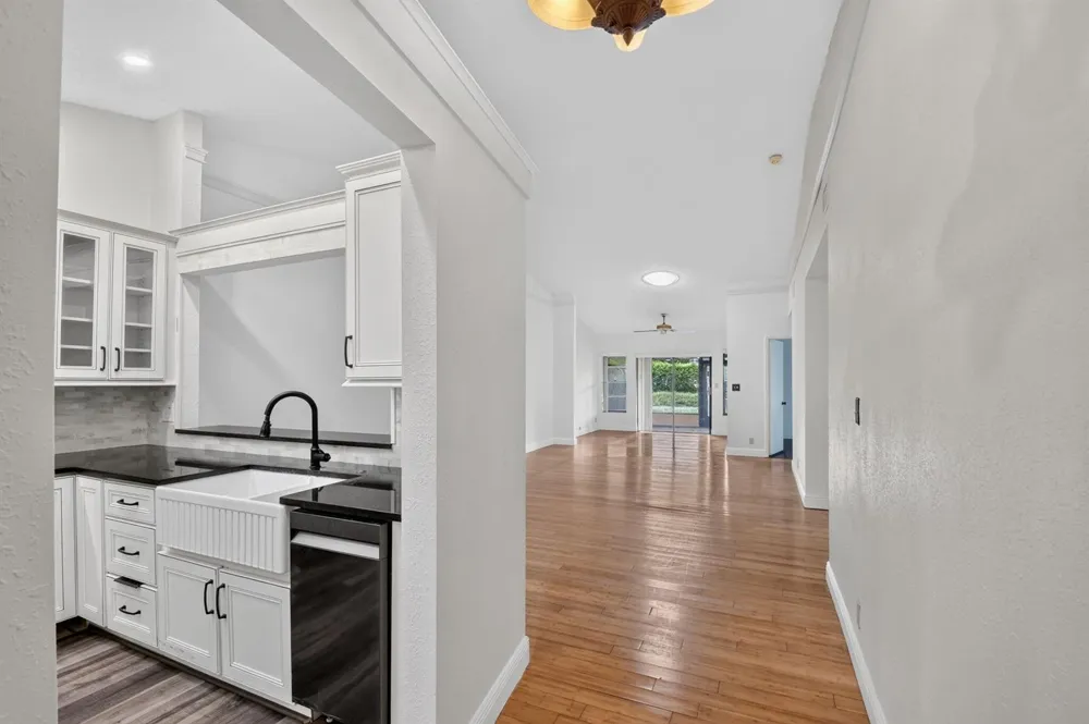 5423 Palm Springs Lane #B Boynton Beach, FL 33437