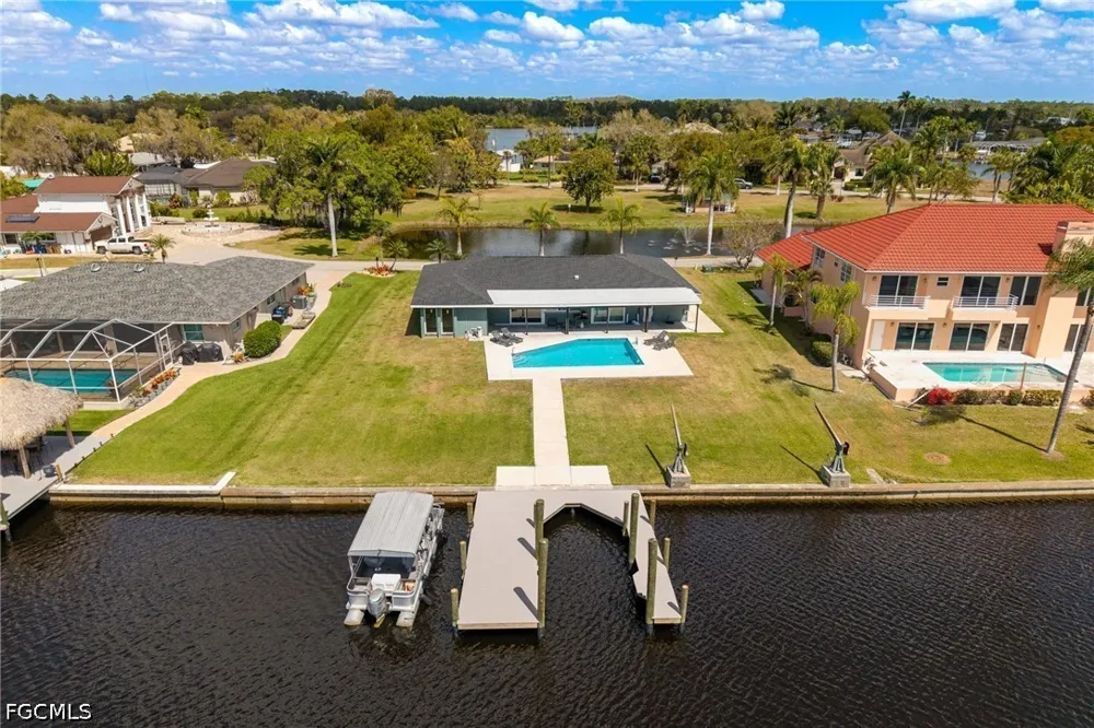 Mini Way Fort Myers, FL 33905