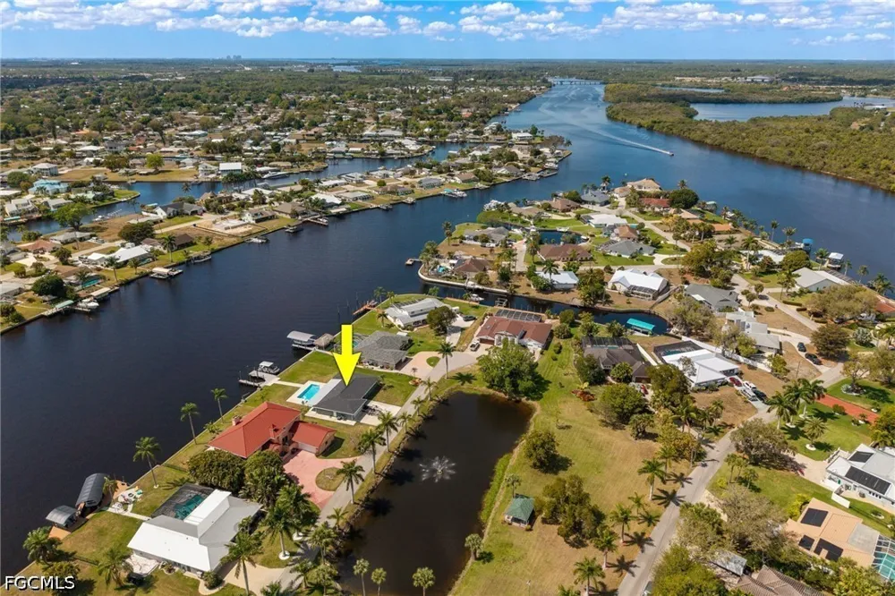 Mini Way Fort Myers, FL 33905