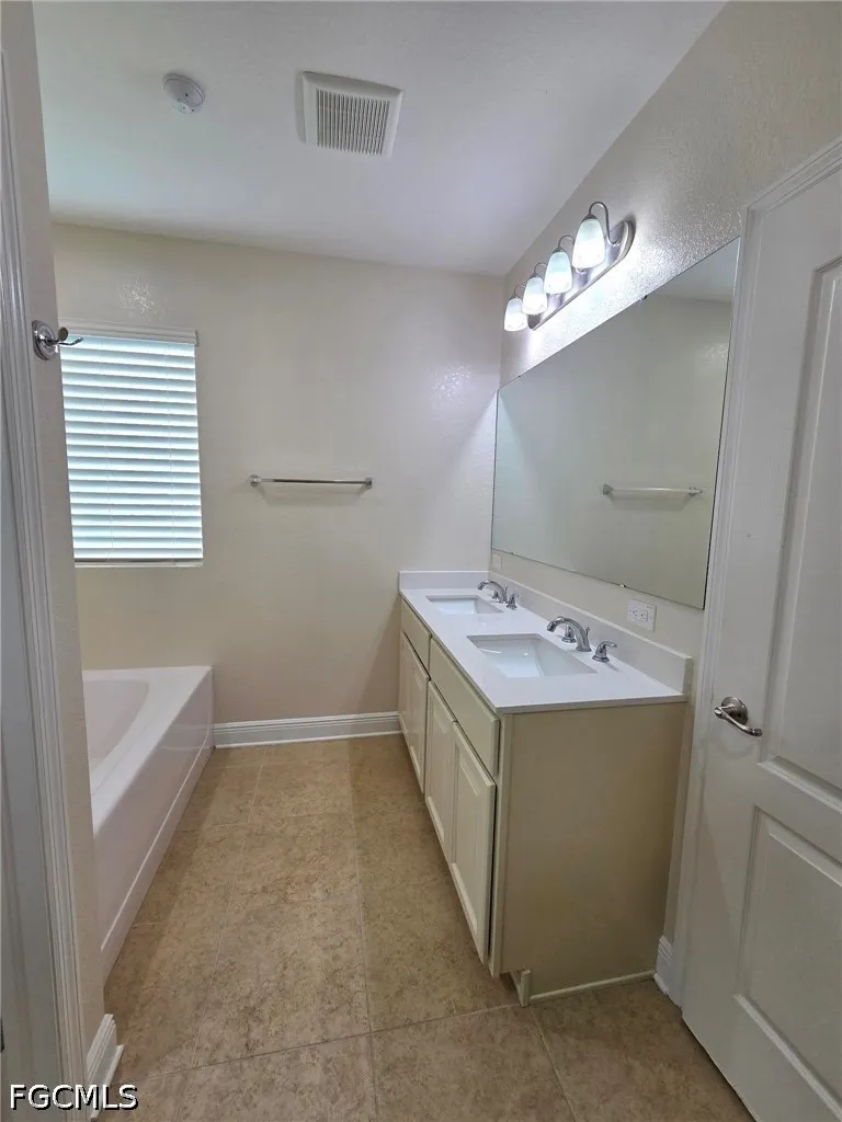 NW 24TH AVENUE Cape Coral, FL 33993