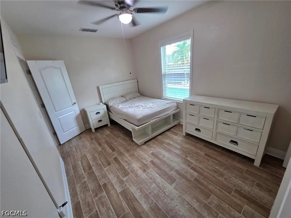 NW 24TH AVENUE Cape Coral, FL 33993