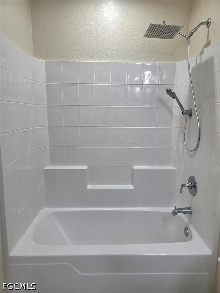 NW 24TH AVENUE Cape Coral, FL 33993
