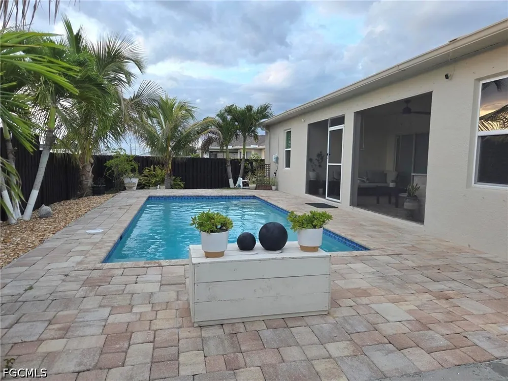 NW 24TH AVENUE Cape Coral, FL 33993