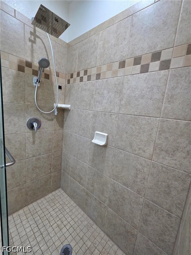 NW 24TH AVENUE Cape Coral, FL 33993