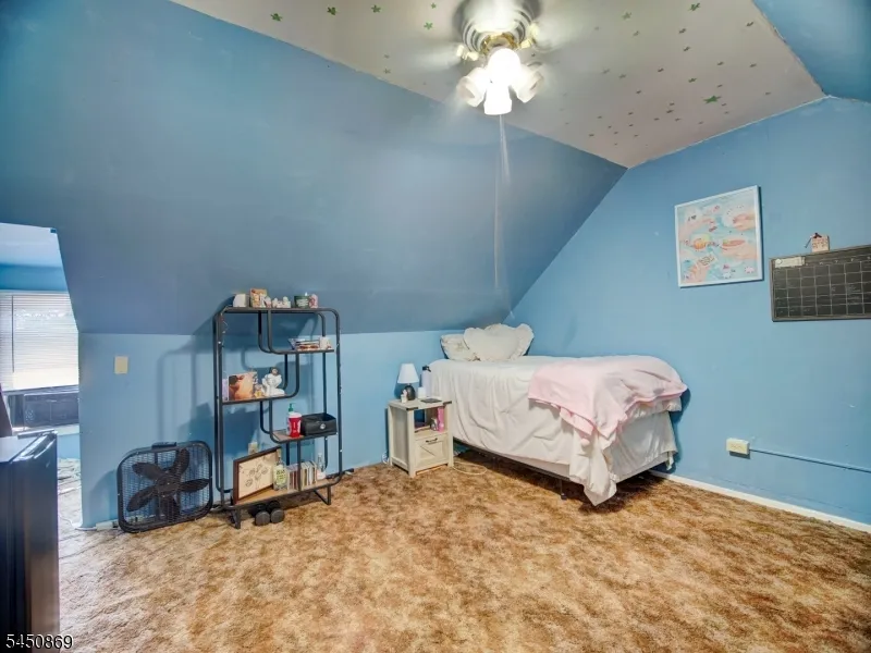 9 Davis St Phillipsburg Town, NJ 08865