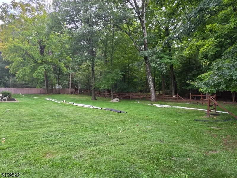 39 Greendale Rd Cedar Grove, NJ 07009
