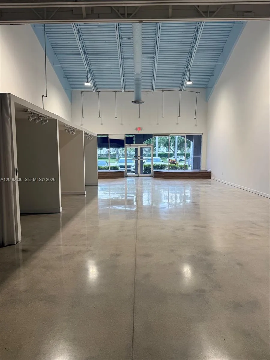 Address Not Shown Doral, FL 33172