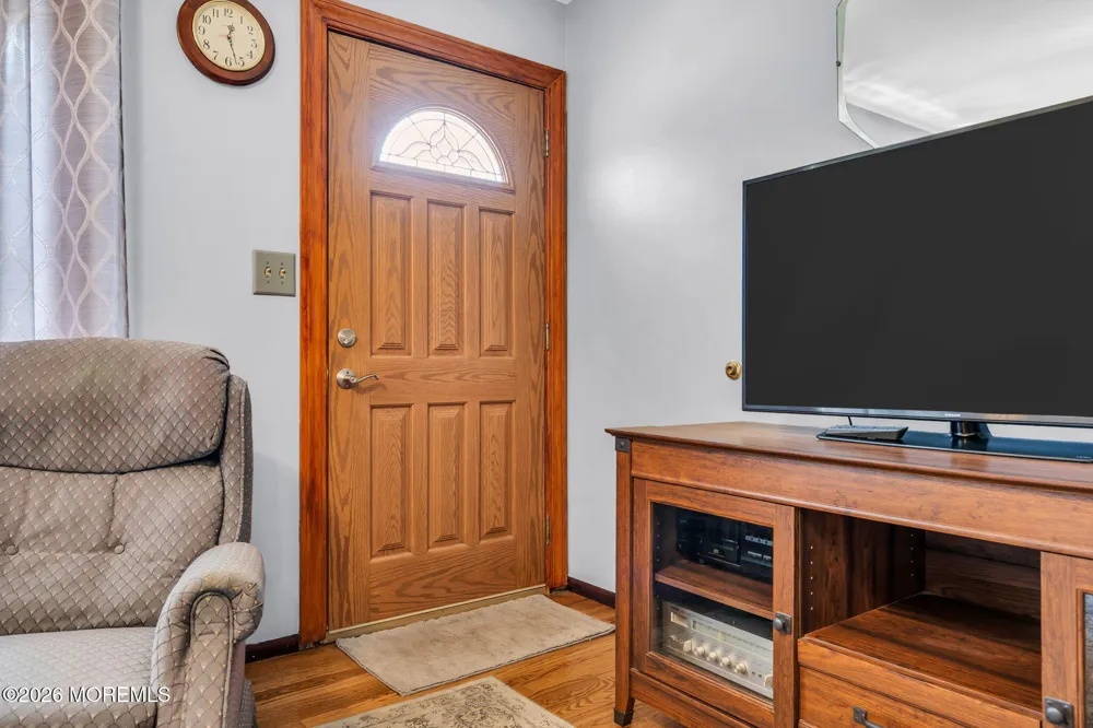 316 Anchor Avenue Beachwood, NJ 08722