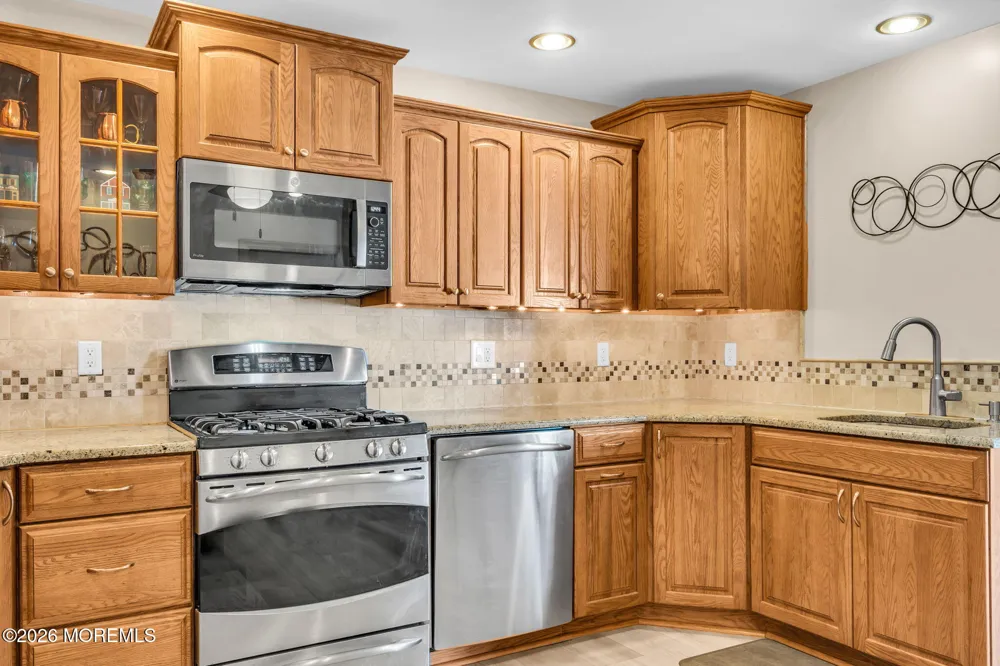 316 Anchor Avenue Beachwood, NJ 08722