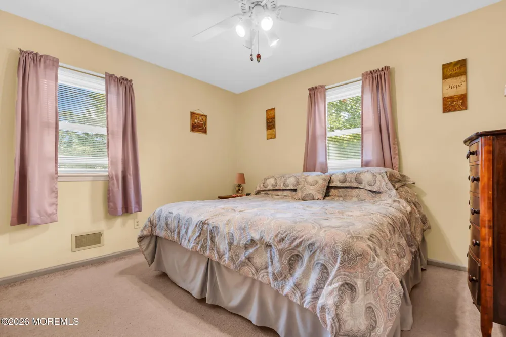 316 Anchor Avenue Beachwood, NJ 08722
