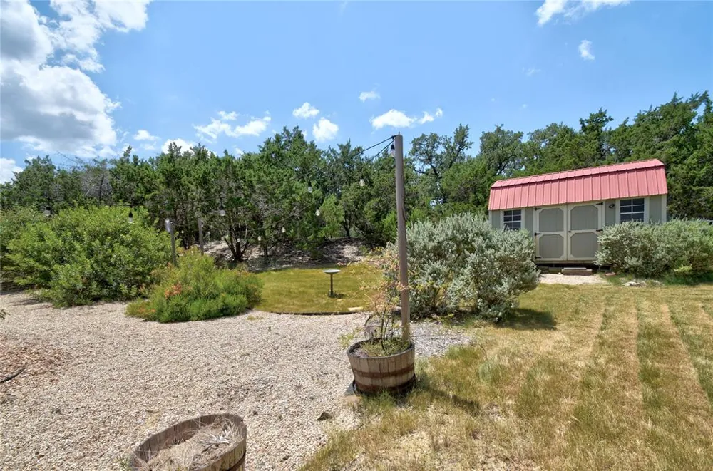 735 Monarch Lake Canyon Lake, TX 78133