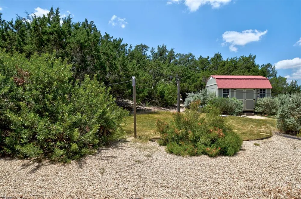 735 Monarch Lake Canyon Lake, TX 78133