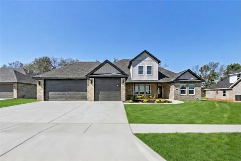 1361 Greyback Lane