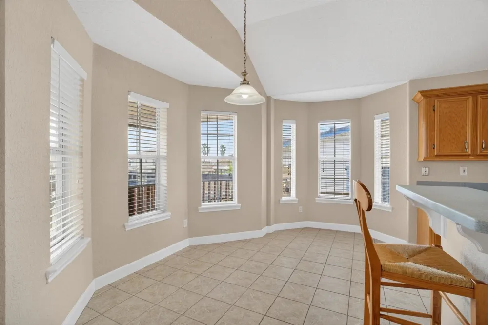 514 Pompano Street Bayou Vista, TX 77563