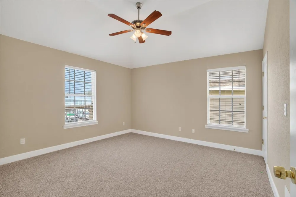 514 Pompano Street Bayou Vista, TX 77563