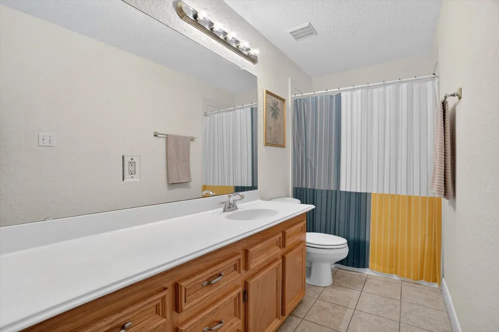 514 Pompano Street Bayou Vista, TX 77563