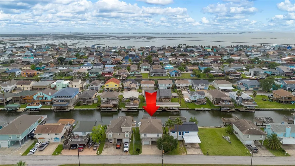 514 Pompano Street Bayou Vista, TX 77563