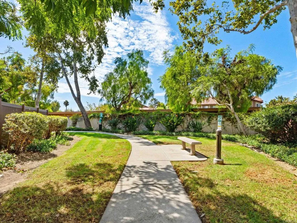 625 Sumner Way #4 Oceanside, CA 92058