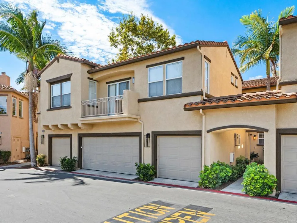 625 Sumner Way #4 Oceanside, CA 92058