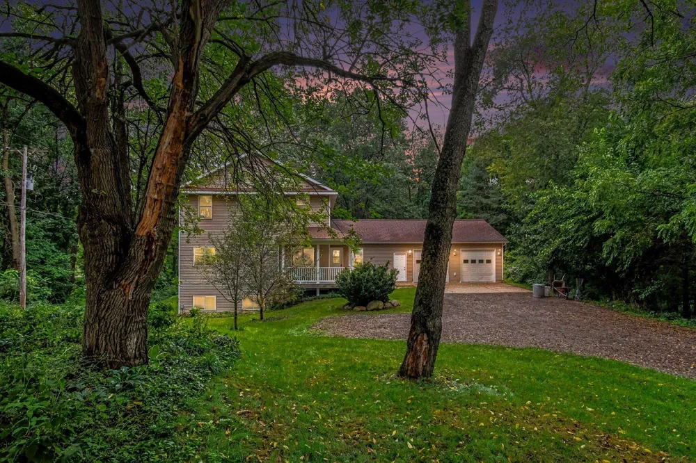 5171 Bancroft Avenue SE Lowell, MI 49331