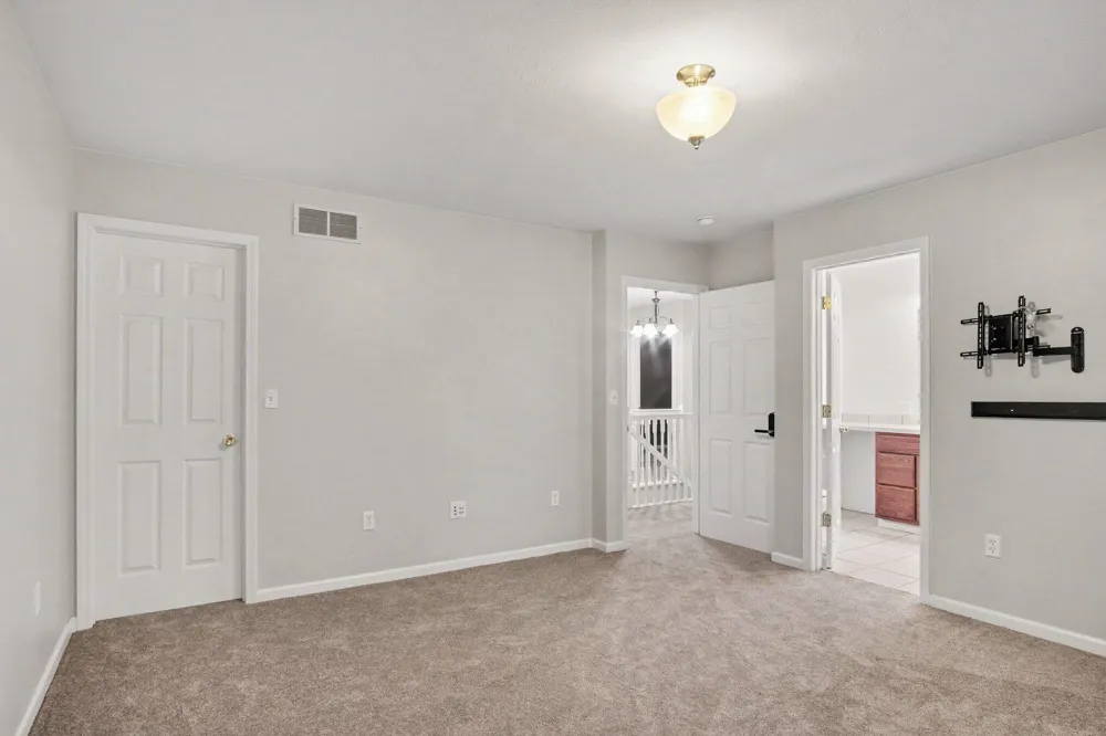 5171 Bancroft Avenue SE Lowell, MI 49331
