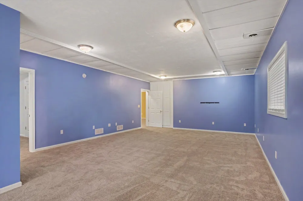5171 Bancroft Avenue SE Lowell, MI 49331