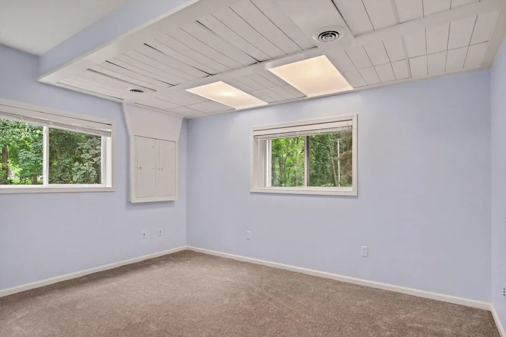 5171 Bancroft Avenue SE Lowell, MI 49331