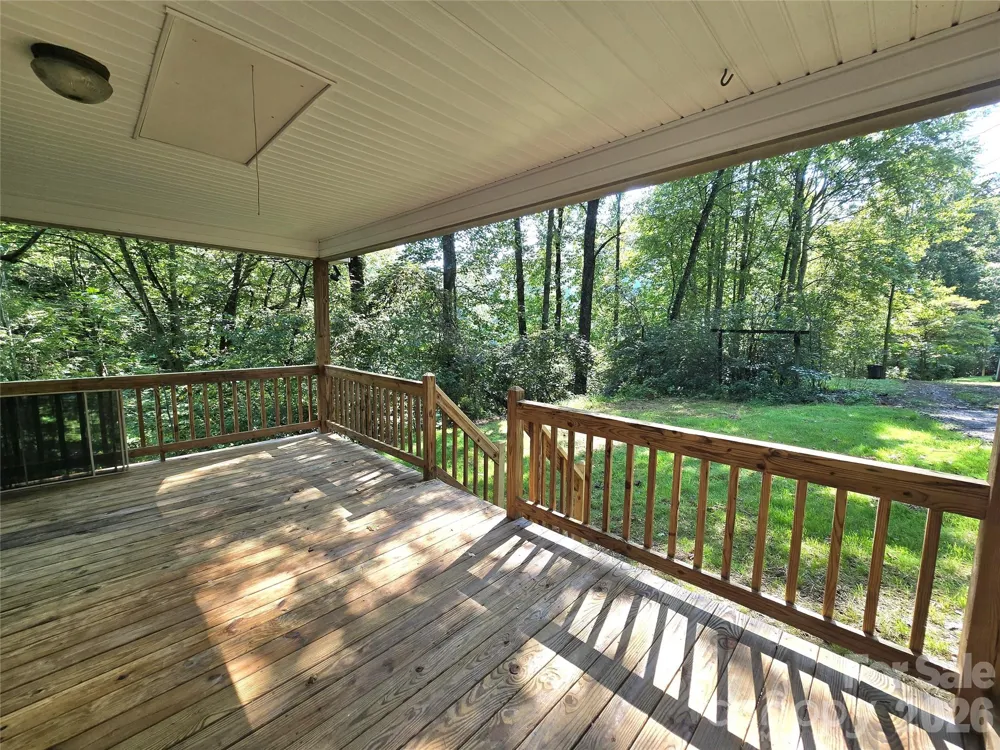 141 Silver Fox Drive Cullowhee, NC 28723