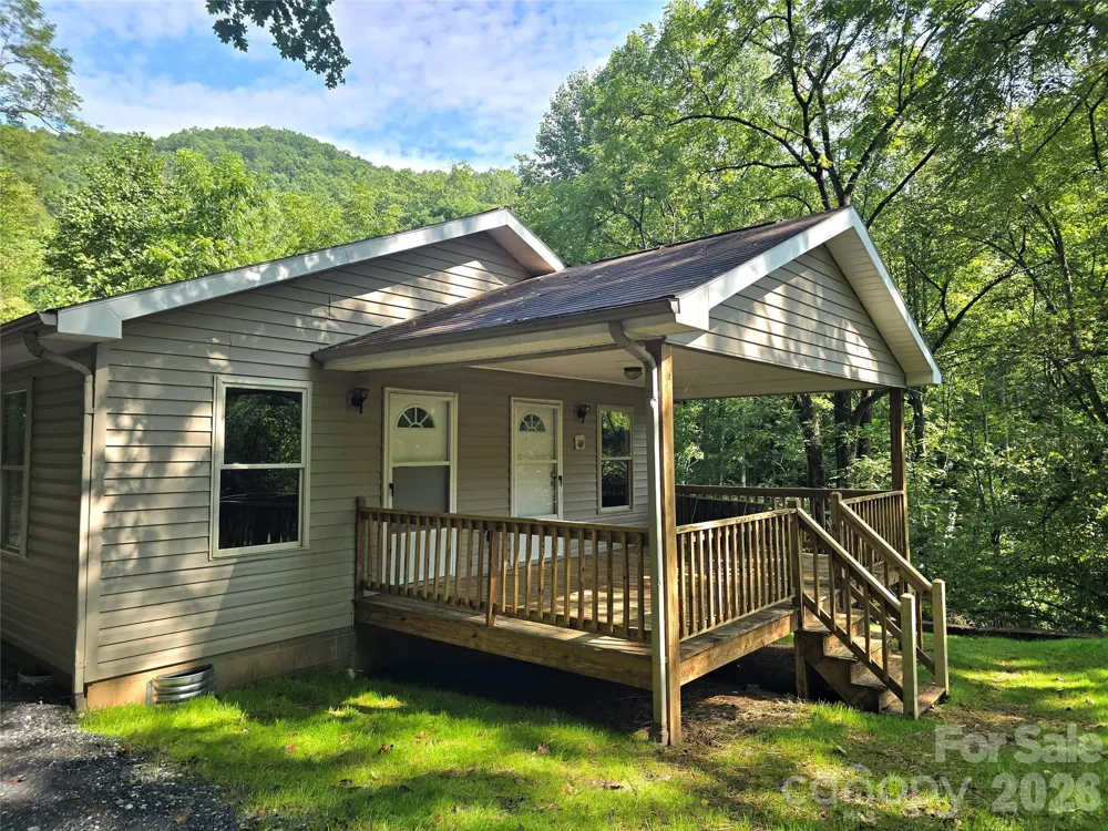 141 Silver Fox Drive Cullowhee, NC 28723