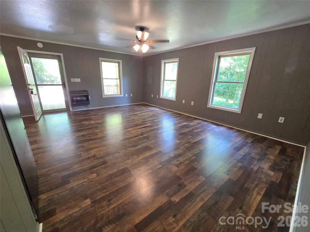 141 Silver Fox Drive Cullowhee, NC 28723