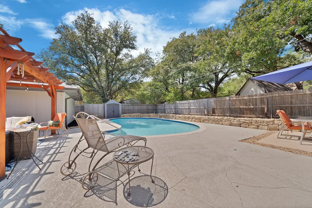 2500 Highgate Drive Arlington, TX 76016