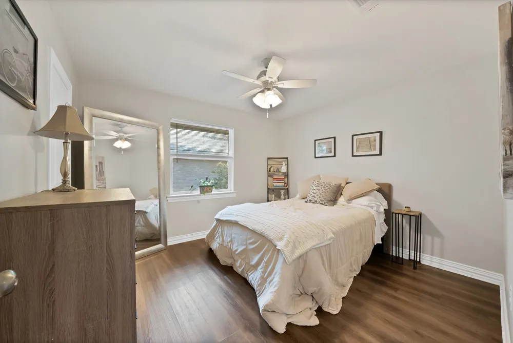 2500 Highgate Drive Arlington, TX 76016