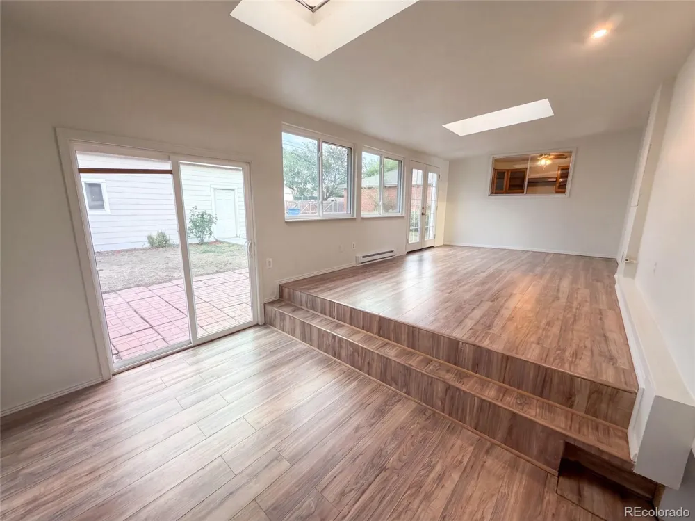 790 Hanover Street Aurora, CO 80010